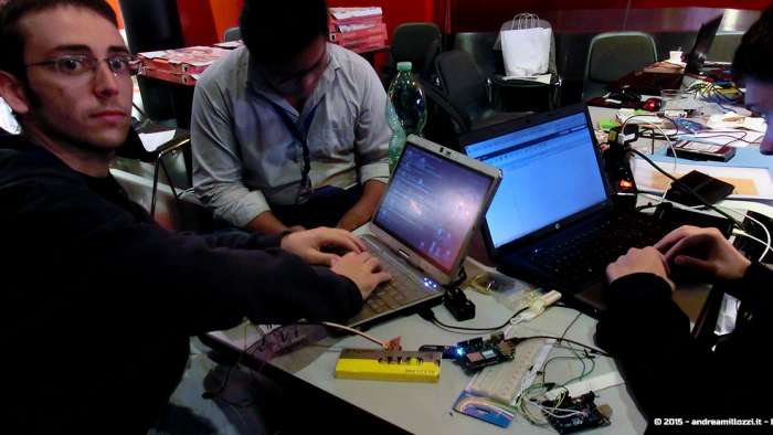 Andrea Millozzi blog - Hackathon: The Big Hack, Maker Faire Roma 2015 - team al lavoro