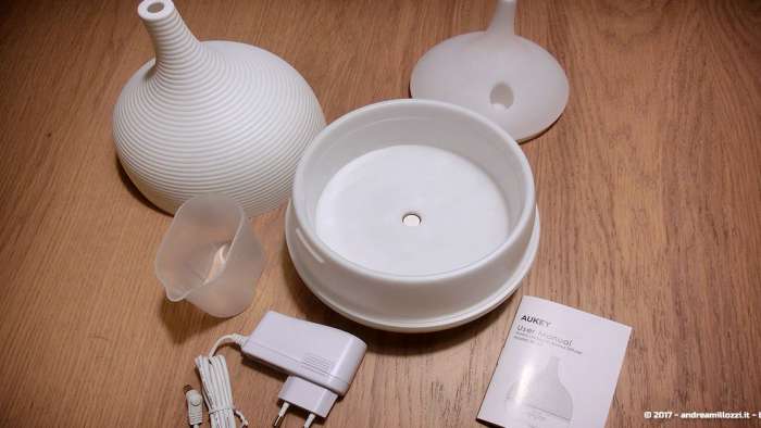 Umidificatore A Ultrasuoni Con Luce LED Luna – Diffusore Aromi Per Aromaterapia